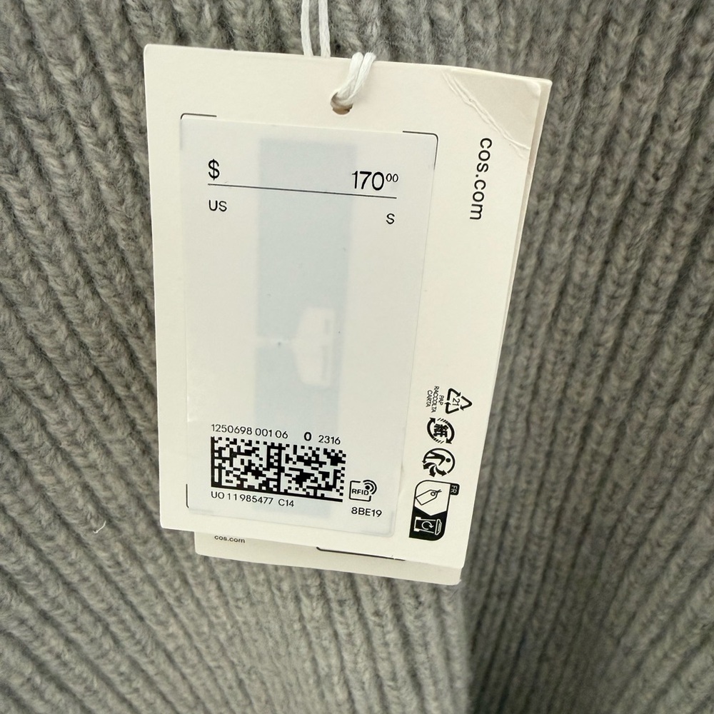 COS Light Gray Ribbed V-Neck Sweater - Picture 4 of 6